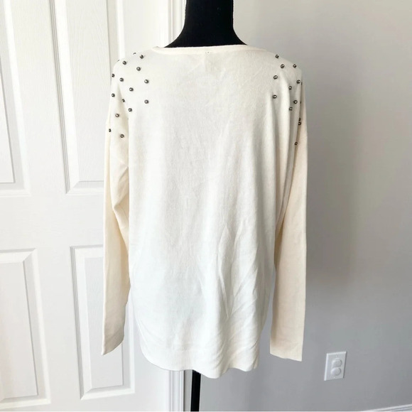 J Jess Beaded Embellished Soft Pullover Sweater - Picture 3 of 16
